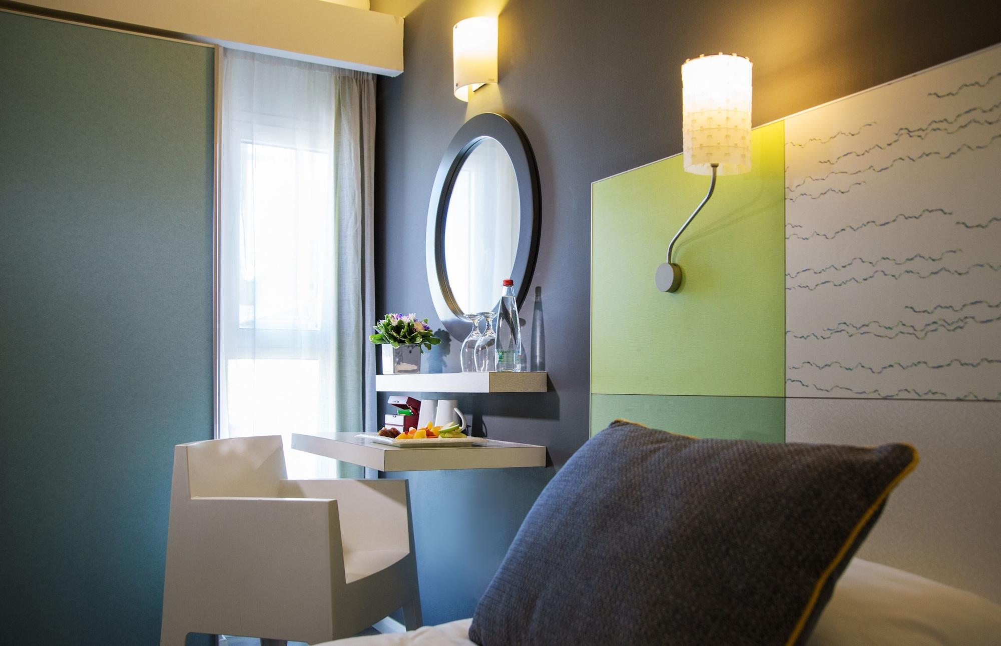 Prima City Hotel Tel Aviv Ngoại thất bức ảnh